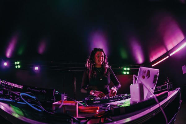 DJ Comp Shows Shift in Electronic Music Scene 